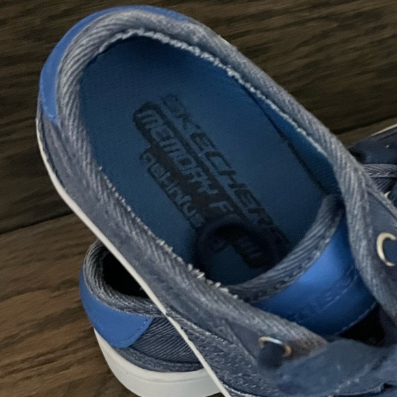 Boy’s Skechers Memory Foam Gel-Infusion Direct Pulse Jump Shift Canvas Sneakers - Picture 3 of 12